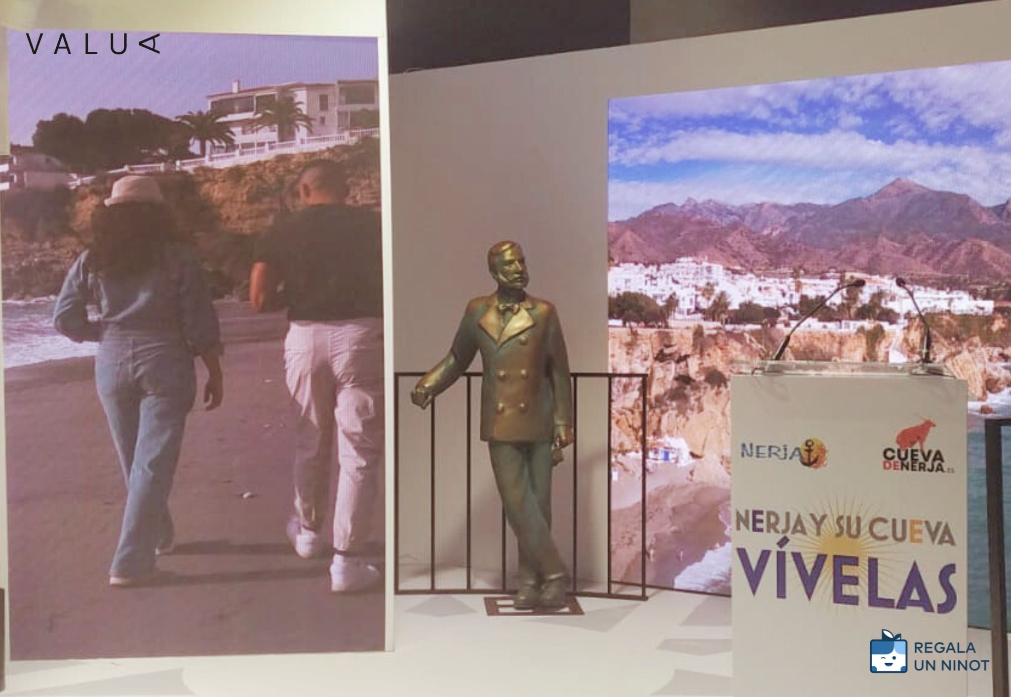 decoración-stand-fitur-nerja-figura-decorativa