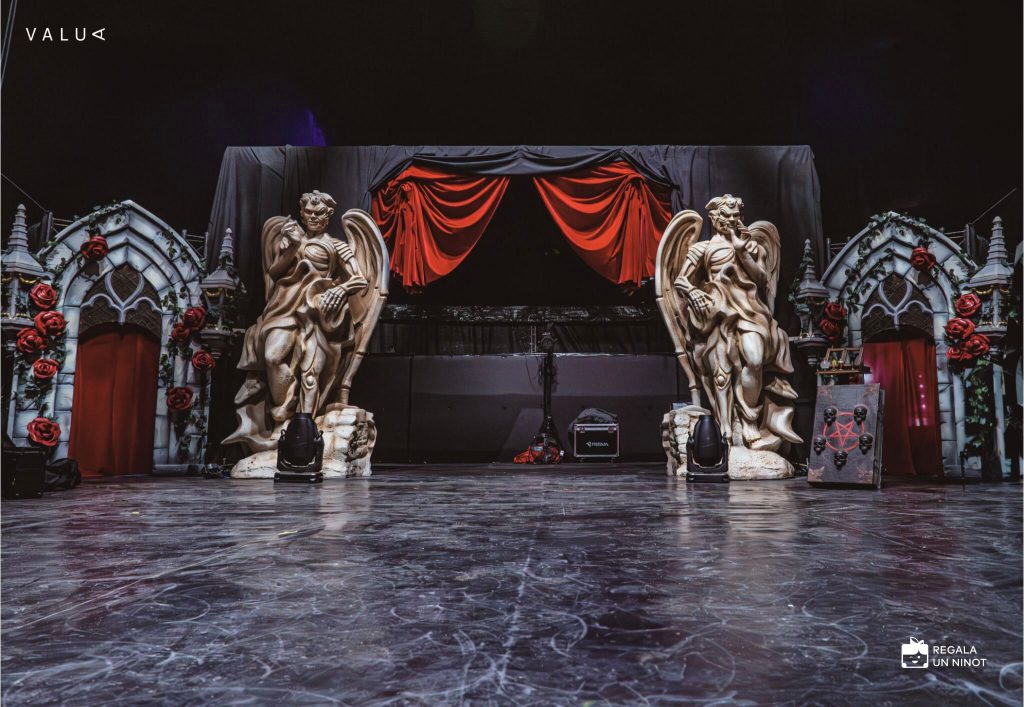 escenografía del show de terror Averno